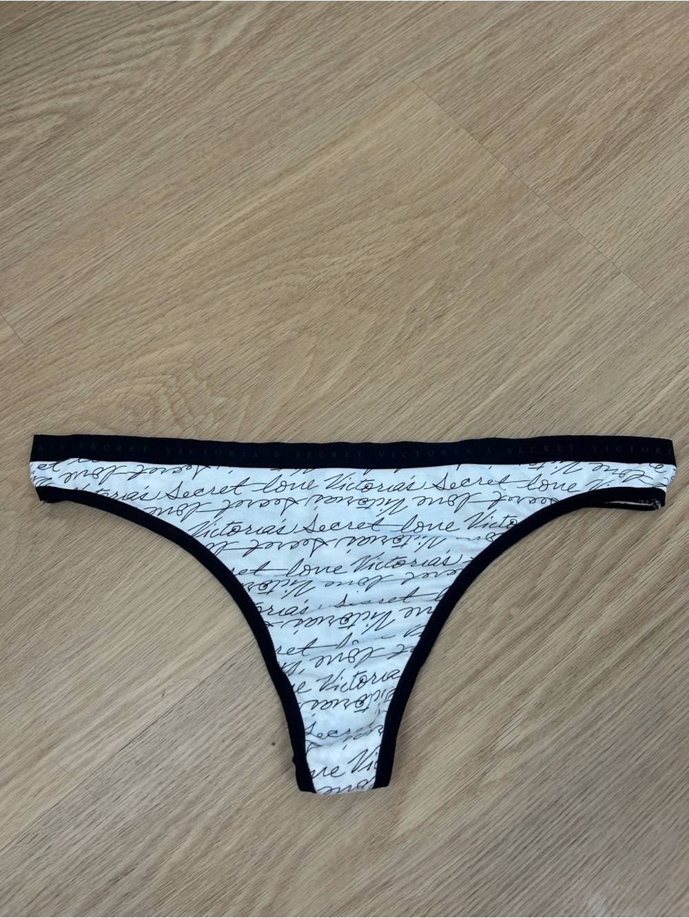 Victoria's Secret Logo Script Thong Panty XL
